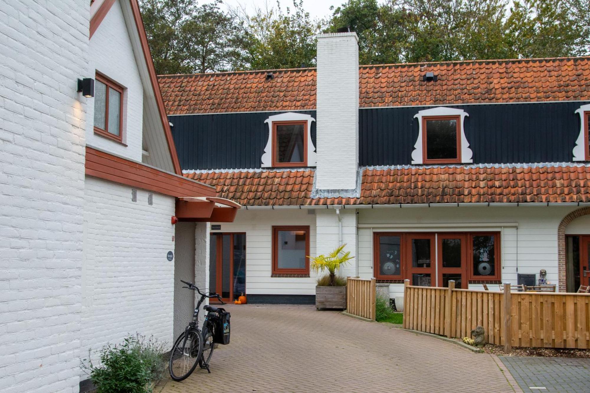 Strandhotel De Logerij Renesse Exterior foto